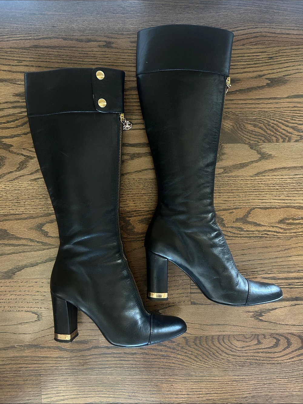 Black Italian leather boots - Picture 5 of 8